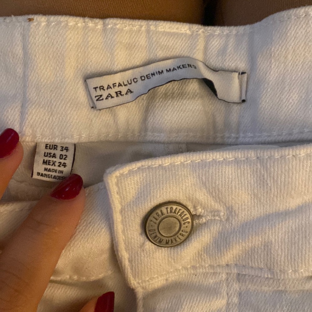 Zara White Shorts